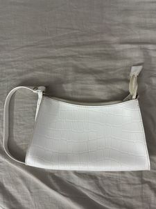 white texture purse