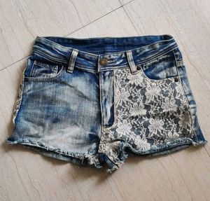 Denim & Lace Fashion Shorts