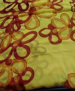 Floral Print Saree with sitchted blouse