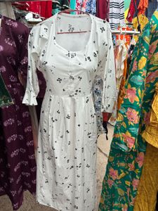 Chic White Floral Midi frock