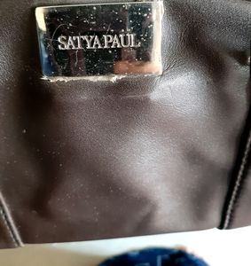Satyapaul Purse at very reasonable price.