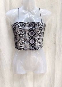 I. Stylish Snake Print Crop Top