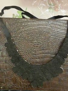 Sparkling Crystal Statement Necklace