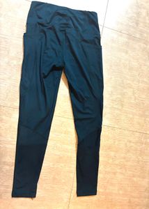 Athletic Leggings with Pockets