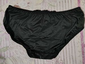 Black Lace Bra &amp; Panty Set 36C