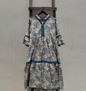 Elegant White &amp; Blue Printed gown/dress