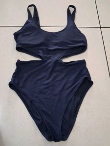 Stylish Navy Cut-Out One-Piece Swimsuit