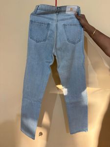 Light Wash High-Waisted Jeans