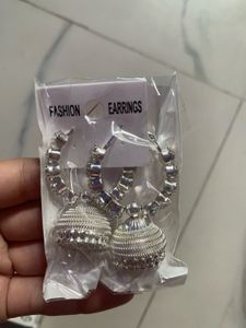 Sparkling Dangle Earrings with Gems