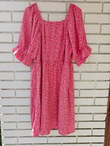 Chic Pink Floral Square Neck Midi Dress