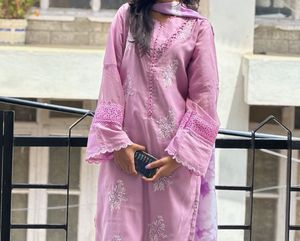 Elegant Pink Embroidered Kurta Set