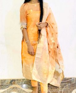 Beautiful Orange Kurta Set