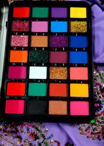 Pretty Cover Eyeshadow Palette