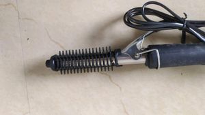 Nova Hair Curler (Black &amp; Silver)