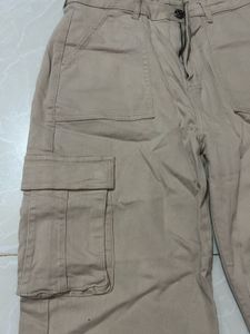 zudio Beige Cargo Pant
