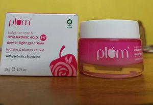 Plum Bulgarian Rose Gel Cream