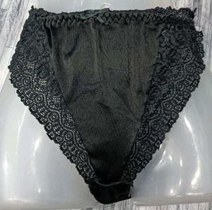 30 32 Size Black Look 🥰