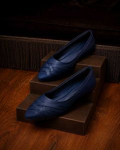Elegant Navy Blue Ballet Flats
