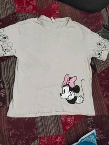 Cream Minnie Mouse Graphic Tee