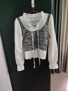 Chic Black &amp; White korean top