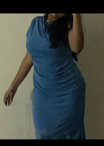 🐬🧵Elegant Ruched Blue Midi Dress