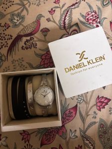 Daniel Klein Watch with Bracelets