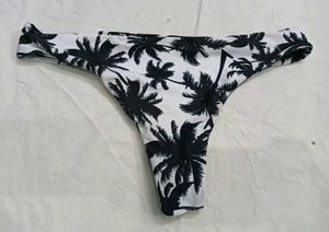 Palm Tree Print Bikini Bottom 💚