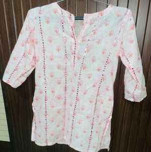 hand stiched Pink floral Kurta🎀