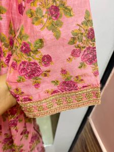 Elegant Pink Floral Kurta with Embellishments