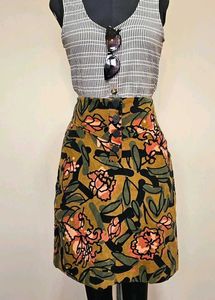 Floral Short Skirt