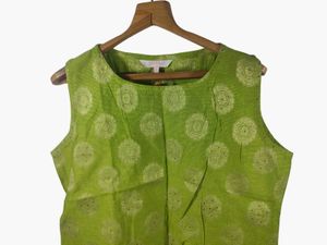 Globus Green Printed Sleeveless Top