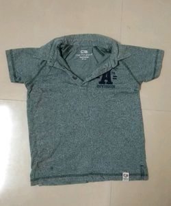 Like New 👕  T Shirt For Kids