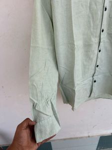 Classic Levi's Men's Light Green Shirt