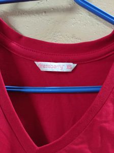 Red V-Neck Long Sleeve Top