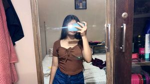 Brown Ribbed Tie Front Top🤎