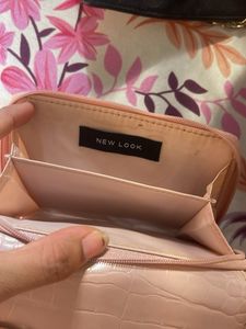Chic White &amp; Pink Chain Strap Handbags