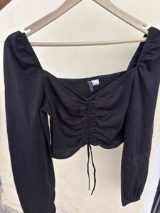 H&amp;M Black RUCHED Top