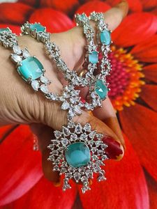 Stunning Teal Gemstone Jewellery Set+freebie
