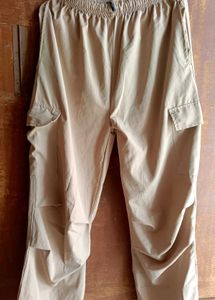 parachute pant