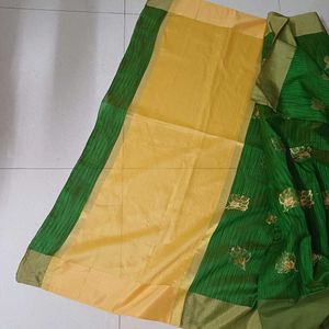 Green Cotton Silk Blend Zari Saree (with flaw)