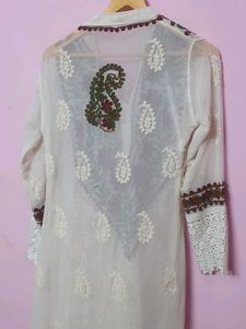 kashmiri embroided kurti