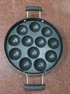 CELLO Aluminium Nonstick 12 Cavity Appe Pan