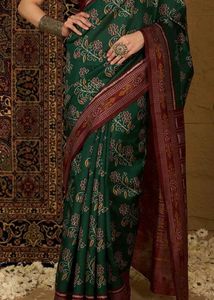 Floral Ikat Handloom Saree 🩷