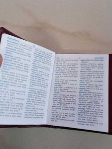 Amar Pocket Dictionary English-English-Hindi