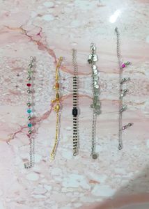 Set of 5 Trendy Bracelets