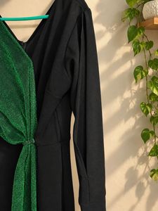 Chic Black &amp; Green Jumpsuit