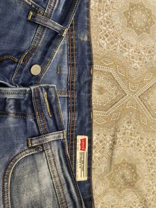Classic Levi's Jeans