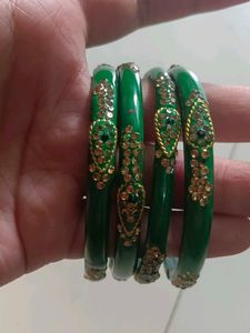 Green And Pink Metal Bangles Set