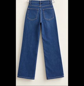 combo of Classic Blue Wide Leg Jeans and black par