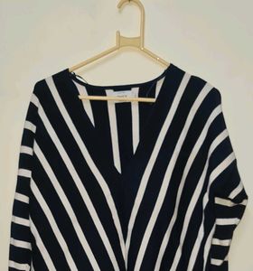 Chic Navy & White Striped V-Neck Top
